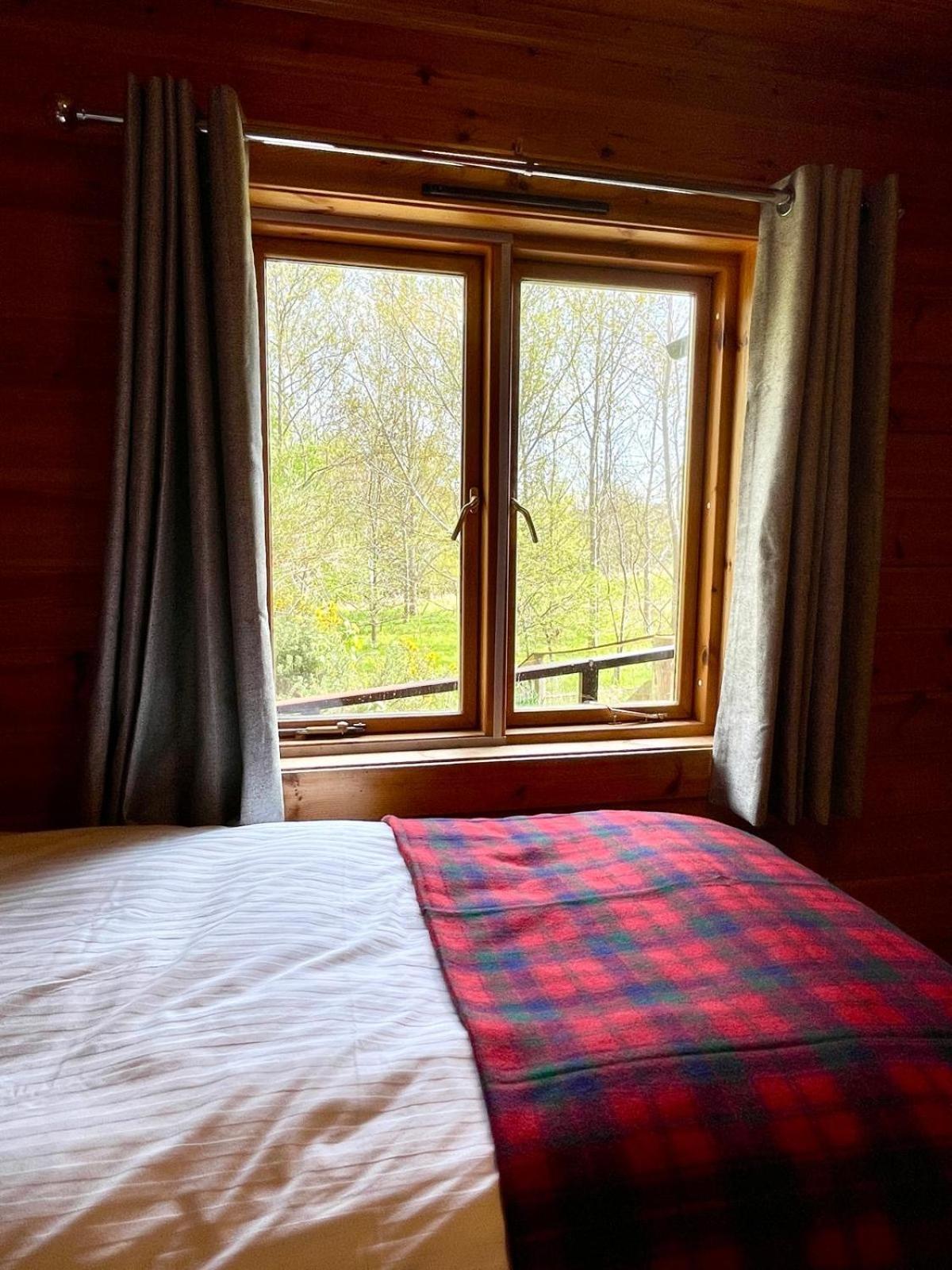 Deveron Valley Cottages Marnoch Buitenkant foto
